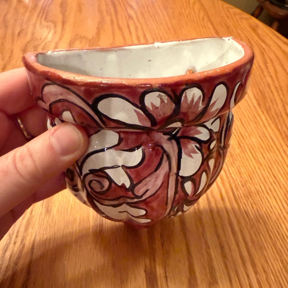 Handcrafted Floral Wall Planter - Picture 2 of 7